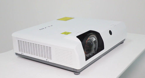 Son şirket haberleri hakkında FLYIN RL-S600W projektörü iş ve eğitimde yeni bir standart oluşturdu!