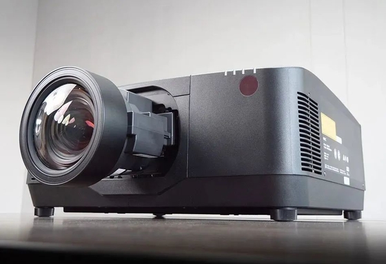 Flyin EL-G36KU 4K 7D Hologram Lazer Projekörü 3LCD 30K ANSI Lumen ile Dış Bina 3D Haritalama Büyük Yer Pro