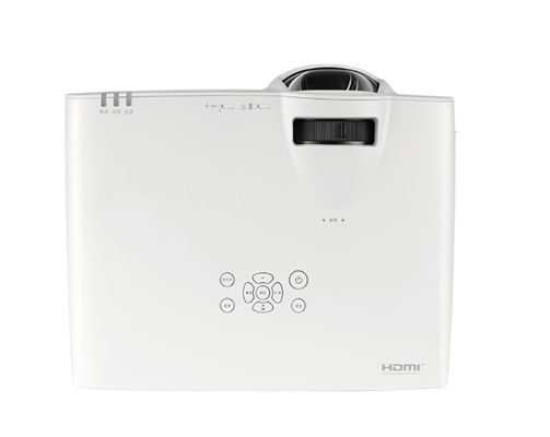 Flyin 5500 ANSI Lumens Doğal 4K 3LCD Lazer Projeksiyonu Eğitim için kısa atış HDBaseT 3D Haritalama