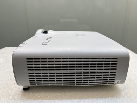 Flyin 5000 ANSI Lumens 3LCD Lazer Projeksiyonu WUXGA Native Destek 4K Kısa Atış HDBaseT 3D Haritalama Eğitimi