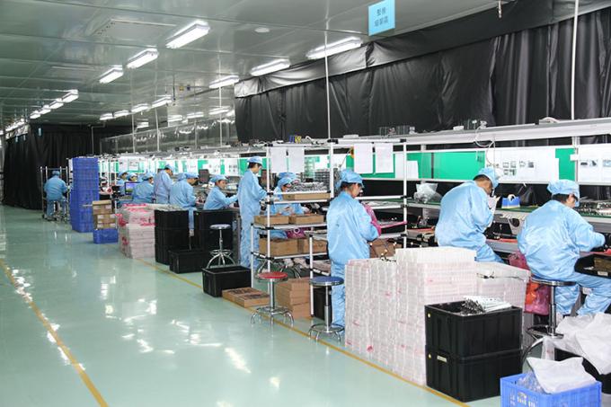 Flyin 2025 Profesyonel 3LCD 4K Lazer Projeksiyonu 7200 Ansi Lumens Ultra Hd 3840x2160 Y&uuml;ksek Parlaklık İşletme Eğitimi B&uuml;y&uuml;k Alanlar Banket Salonları Sahneler 10